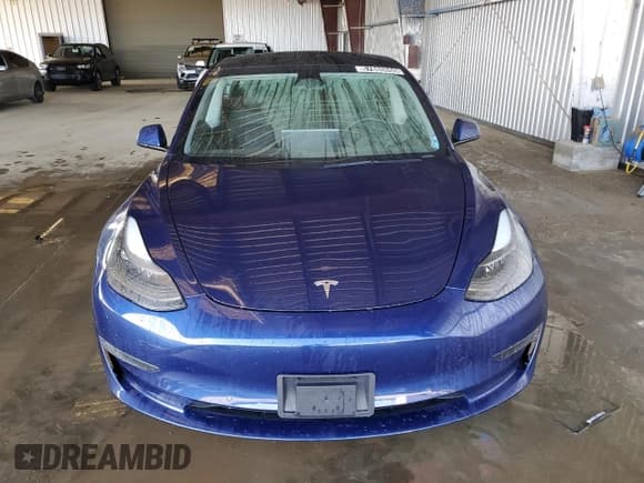 ✅ 2022 Tesla Model 3 • VIN: 5YJ3E1EA8NF304465 • Lot: 57865555. Wystawiony na Copart z przebiegiem 96 602 mil. Bezpłatny archiwum sprzedaży aukcyjnych z USA i szczegółowy raport historii pojazdu na DreamBid. Zdjęcie 5.