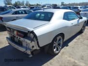 ✅ 2020 Dodge Challenger R/T • VIN: 2C3CDZBT5LH155077 • Lot: 43560315. Wystawiony na IAAI z przebiegiem 83 535 mil. Bezpłatny archiwum sprzedaży aukcyjnych z USA i szczegółowy raport historii pojazdu na DreamBid. Zdjęcie 4.