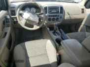 ✅ 2005 Ford Escape XLT • VIN: 1FMYU93145DA04306 • Lot: 56209425. Listed on Copart with 124,956 mi. Free auction sales archive from the USA and detailed vehicle history report at DreamBid. Image 8.