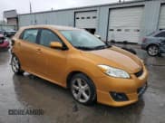 ✅ 2009 Toyota Matrix S • VIN: 2T1KE40E49C009056 • Лот: 91857535. Опубликован ранее на Copart с пробегом 173 858 миль. Бесплатный доступ к архиву аукционных продаж из США и подробный отчёт об истории автомобиля на DreamBid. Изображение 4.