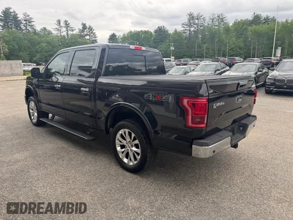 ✅ 2015 Ford F-150 XLT • VIN: 1FTEW1EF4FFC63993 • Лот: 59420825. Опубликован ранее на Copart с пробегом 247 093 миль. Бесплатный доступ к архиву аукционных продаж из США и подробный отчёт об истории автомобиля на DreamBid. Изображение 3.