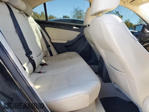 ✅ 2015 Volkswagen Jetta S • VIN: 3VWLA7AJXFM280846 • Лот: 86800925. Опубликован ранее на Copart с пробегом 217 305 миль. Бесплатный доступ к архиву аукционных продаж из США и подробный отчёт об истории автомобиля на DreamBid. Изображение 10.