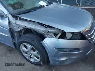 ✅ 2011 Honda Crosstour EX-L • VIN: 5J6TF2H51BL004156 • Лот: 43456428. Опубликован ранее на IAAI с пробегом Не указан. Бесплатный доступ к архиву аукционных продаж из США и подробный отчёт об истории автомобиля на DreamBid. Изображение 6.