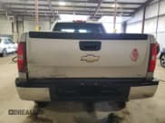 ✅ 2007 Chevrolet Silverado 2500HD 2LT • VIN: 1GCHK29657E523365 • Лот: 85137384. Опубликован ранее на Copart с пробегом 223 178 миль. Бесплатный доступ к архиву аукционных продаж из США и подробный отчёт об истории автомобиля на DreamBid. Изображение 6.
