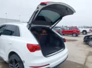 ✅ 2021 Audi Q3 S line Premium • VIN: WA1DECF38M1075416 • Lot: 41582497. Listed on IAAI with 78,417 mi. Free auction sales archive from the USA and detailed vehicle history report at DreamBid. Image 18.