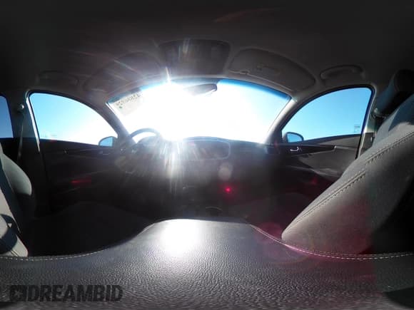 ✅ 2018 Kia Sorento LX • VIN: 5XYPG4A32JG381713 • Lot: 42886929. Wystawiony na IAAI z przebiegiem 134 212 mil. Bezpłatny archiwum sprzedaży aukcyjnych z USA i szczegółowy raport historii pojazdu na DreamBid. Zdjęcie 23.