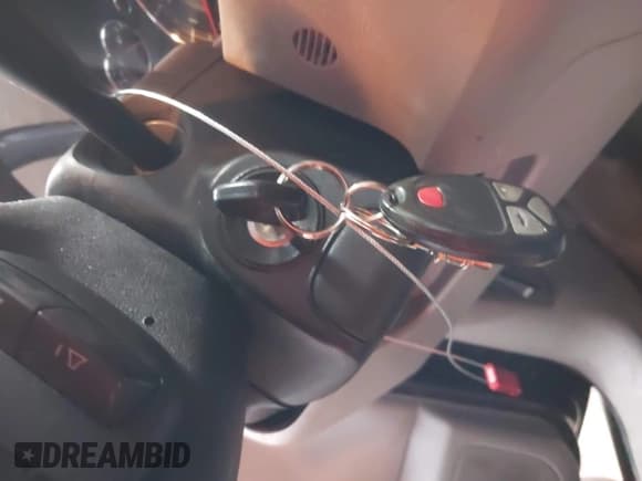 ✅ 2008 Suzuki XL7 Limited • VIN: 2S3DA917186113037 • Lot: 41759018. Wystawiony na IAAI z przebiegiem 134 921 mil. Bezpłatny archiwum sprzedaży aukcyjnych z USA i szczegółowy raport historii pojazdu na DreamBid. Zdjęcie 11.