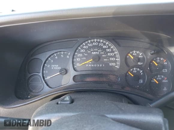 ✅ 2006 GMC Sierra 1500 SLE1 • VIN: 2GTEC13T061129698 • Лот: 43489923. Опубликован ранее на IAAI с пробегом 389 307 миль. Бесплатный доступ к архиву аукционных продаж из США и подробный отчёт об истории автомобиля на DreamBid. Изображение 15.