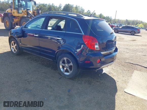 ✅ 2014 Chevrolet Captiva Sport LT • VIN: 3GNAL3EK7ES542002 • Лот: 41277553. Опубликован ранее на IAAI с пробегом 174 415 миль. Бесплатный доступ к архиву аукционных продаж из США и подробный отчёт об истории автомобиля на DreamBid. Изображение 3.