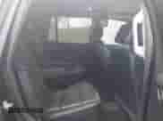 2020 Chevrolet Tahoe Premier z VIN 1GNSKCKC9LR138669, wystawiony jako IAAI lot #40800766 z przebiegiem 51 448 mil mil oraz . Historia ofert i sprzedaży dostępna na DreamBid. Obrazek 8.