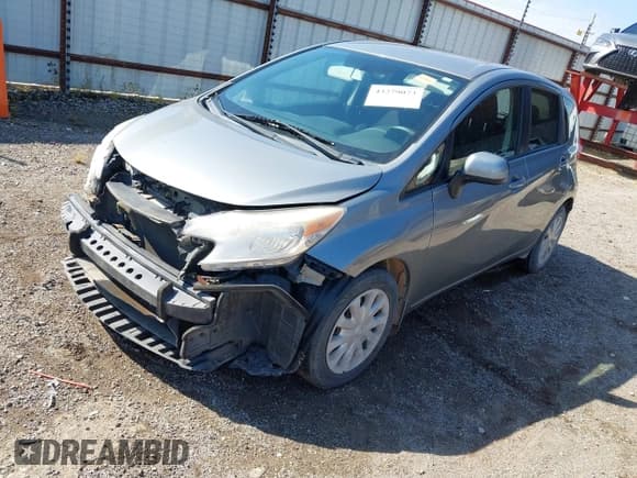 ✅ 2014 Nissan Note S • VIN: 3N1CE2CP9EL388152 • Lot: 43279073. Wystawiony na IAAI z przebiegiem 84 580 mil. Bezpłatny archiwum sprzedaży aukcyjnych z USA i szczegółowy raport historii pojazdu na DreamBid. Zdjęcie 2.
