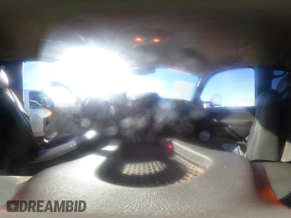 ✅ 2006 Chevrolet Silverado 2500HD LT1 • VIN: 1GCHK23D76F211225 • Lot: 41454948. Listed on IAAI with 203,000 mi. Free auction sales archive from the USA and detailed vehicle history report at DreamBid. Image 18.