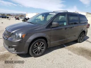 ✅ 2018 Dodge Grand Caravan GT • VIN: 2C4RDGEGXJR224247 • Лот: 45392425. Опубликован ранее на Copart с пробегом 113 892 миль. Бесплатный доступ к архиву аукционных продаж из США и подробный отчёт об истории автомобиля на DreamBid. Изображение 1.