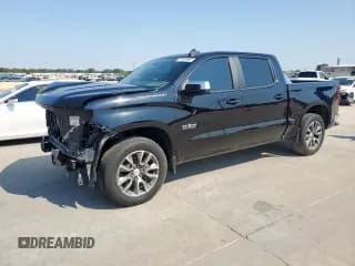 ✅ 2020 Chevrolet Silverado 1500 LT • VIN: 3GCPWCED6LG131900 • Lot: 71551065. Wystawiony na Copart z przebiegiem 106 632 mil. Bezpłatny archiwum sprzedaży aukcyjnych z USA i szczegółowy raport historii pojazdu na DreamBid. Zdjęcie 1.