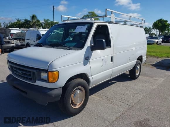 ✅ 2003 Ford Econoline Cargo Commercial • VIN: 1FTSE34L83HA71498 • Лот: 43348432. Опубликован ранее на IAAI с пробегом 172 439 миль. Бесплатный доступ к архиву аукционных продаж из США и подробный отчёт об истории автомобиля на DreamBid. Изображение 2.