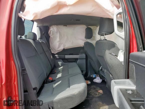 ✅ 2025 Ford F-150 XLT • VIN: 1FTEW3K53SKD05238 • Лот: 67537215. Опубликован ранее на Copart с пробегом 6 893 миль. Бесплатный доступ к архиву аукционных продаж из США и подробный отчёт об истории автомобиля на DreamBid. Изображение 10.