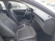 ✅ 2020 Volkswagen Passat R-Line • VIN: 1VWMA7A31LC014540 • Лот: 41799078. Опубликован ранее на IAAI с пробегом 98 468 миль. Бесплатный доступ к архиву аукционных продаж из США и подробный отчёт об истории автомобиля на DreamBid. Изображение 5.