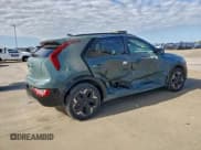 ✅ 2023 Kia Niro Wind • VIN: KNDCR3L1XP5046313 • Lot: 93959845. Wystawiony na Copart z przebiegiem 66 554 mil. Bezpłatny archiwum sprzedaży aukcyjnych z USA i szczegółowy raport historii pojazdu na DreamBid. Zdjęcie 3.