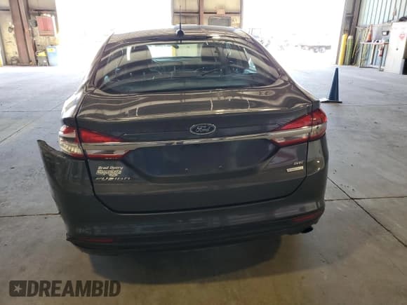 ✅ 2018 Ford Fusion SE • VIN: 3FA6P0HD4JR157843 • Lot: 86647585. Listed on Copart with 185,311 mi. Free auction sales archive from the USA and detailed vehicle history report at DreamBid. Image 6.