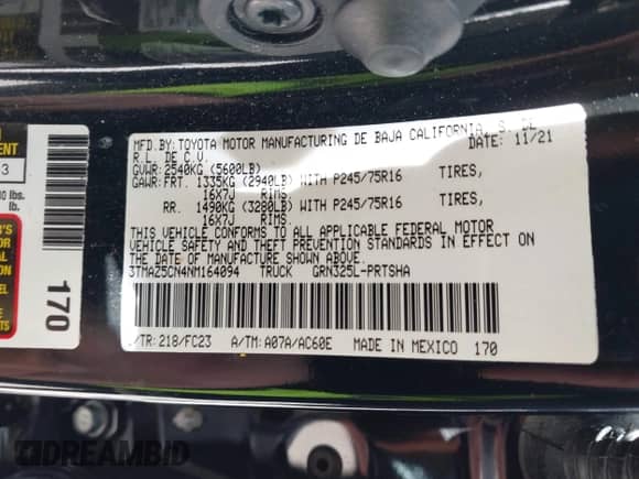 2022 Toyota Tacoma SR5 with VIN 3TMAZ5CN4NM164094, listed as a IAAI auction lot 43409274 with 38,585 mi miles and . Bid and sale history available at DreamBid. Image 9.