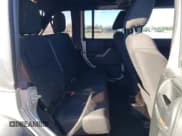 ✅ 2017 Jeep Wrangler Unlimited Sport • VIN: 1C4BJWDG4HL664702 • Lot: 90732995. Wystawiony na Copart z przebiegiem 65 715 mil. Bezpłatny archiwum sprzedaży aukcyjnych z USA i szczegółowy raport historii pojazdu na DreamBid. Zdjęcie 11.