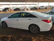 ✅ 2014 Hyundai Sonata SE • VIN: 5NPEC4AC2EH886118 • Lot: 43704364. Wystawiony na IAAI z przebiegiem 122 595 mil. Bezpłatny archiwum sprzedaży aukcyjnych z USA i szczegółowy raport historii pojazdu na DreamBid. Zdjęcie 14.