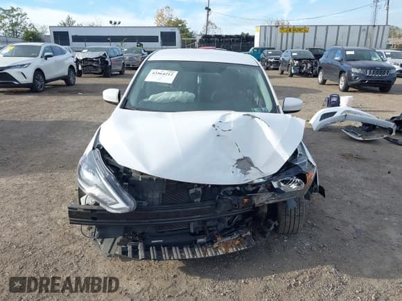 ✅ 2018 Nissan Sentra SV • VIN: 3N1AB7AP0JL621507 • Лот: 43564212. Опубликован ранее на IAAI с пробегом 84 933 миль. Бесплатный доступ к архиву аукционных продаж из США и подробный отчёт об истории автомобиля на DreamBid. Изображение 12.