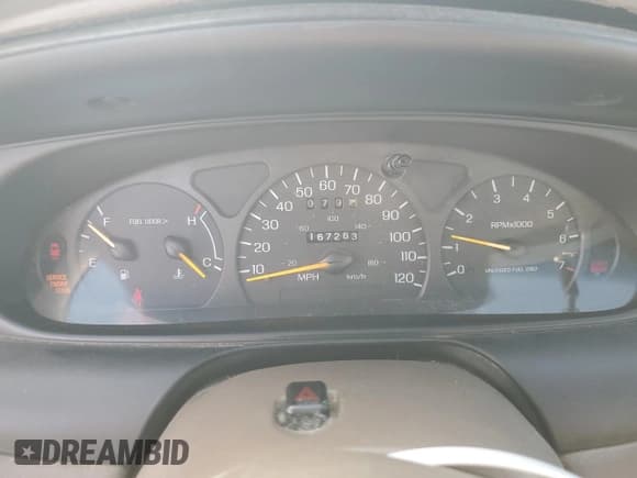 ✅ 1998 Ford Taurus SE Comfort • VIN: 1FAFP53S3WA246260 • Лот: 91224205. Опубликован ранее на Copart с пробегом 167 263 миль. Бесплатный доступ к архиву аукционных продаж из США и подробный отчёт об истории автомобиля на DreamBid. Изображение 9.