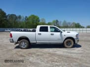 ✅ 2020 Ram 2500 Tradesman • VIN: 3C6UR5CLXLG217797 • Lot: 41994981. Wystawiony na IAAI z przebiegiem 209 325 mil. Bezpłatny archiwum sprzedaży aukcyjnych z USA i szczegółowy raport historii pojazdu na DreamBid. Zdjęcie 13.