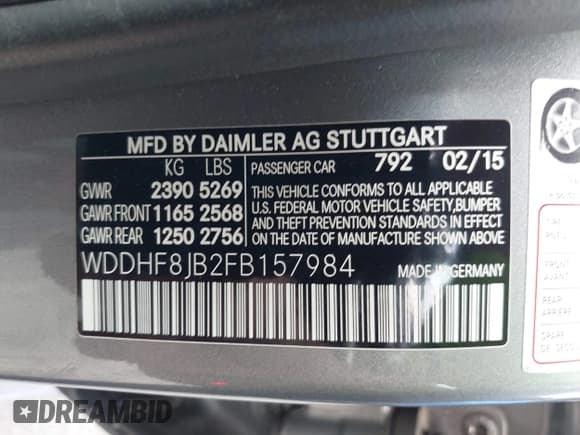 ✅ 2015 Mercedes-Benz E 350 Luxury • VIN: WDDHF8JB2FB157984 • Lot: 42491313. Wystawiony na IAAI z przebiegiem 125 348 mil. Bezpłatny archiwum sprzedaży aukcyjnych z USA i szczegółowy raport historii pojazdu na DreamBid. Zdjęcie 9.