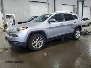 ✅ 2018 Jeep Cherokee Latitude • VIN: 1C4PJMCB0JD622320 • Lot: 63489405. Wystawiony na Copart z przebiegiem 102 140 mil. Bezpłatny archiwum sprzedaży aukcyjnych z USA i szczegółowy raport historii pojazdu na DreamBid. Zdjęcie 1.