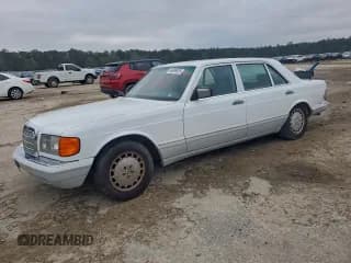 ✅ 1989 Mercedes-Benz 560 • VIN: WDBCA39E6KA467431 • Lot: 95999925. Listed on Copart with 183,338 mi. Free auction sales archive from the USA and detailed vehicle history report at DreamBid. Image 1.