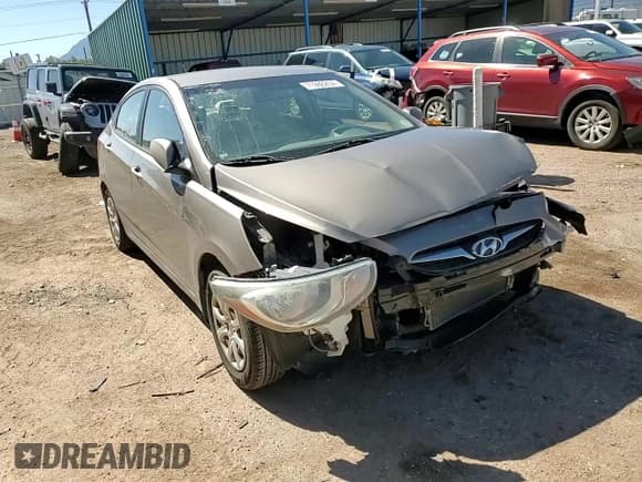 ✅ 2013 Hyundai Accent GLS • VIN: KMHCT4AE1DU431396 • Лот: 71986264. Опубликован ранее на Copart с пробегом 130 831 миль. Бесплатный доступ к архиву аукционных продаж из США и подробный отчёт об истории автомобиля на DreamBid. Изображение 11.