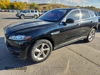 ✅ 2019 Jaguar F-Pace 25t Premium • VIN: SADCJ2FX7KA395483 • Lot: 82499935. Listed on Copart with 98,655 mi. Free auction sales archive from the USA and detailed vehicle history report at DreamBid. Image 1.