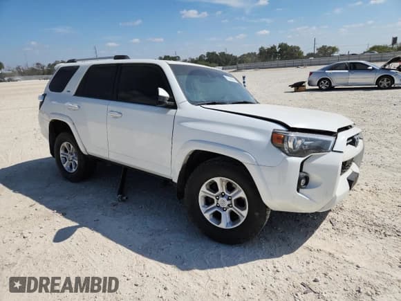 ✅ 2021 Toyota 4Runner SR5 • VIN: JTEEU5JR1M5234270 • Lot: 87206065. Listed on Copart with 72,800 mi. Free auction sales archive from the USA and detailed vehicle history report at DreamBid. Image 4.