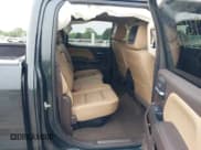 ✅ 2017 GMC Sierra 2500HD Denali • VIN: 1GT12UEY9HF107061 • Лот: 42492536. Опубликован ранее на IAAI с пробегом 180 148 миль. Бесплатный доступ к архиву аукционных продаж из США и подробный отчёт об истории автомобиля на DreamBid. Изображение 8.