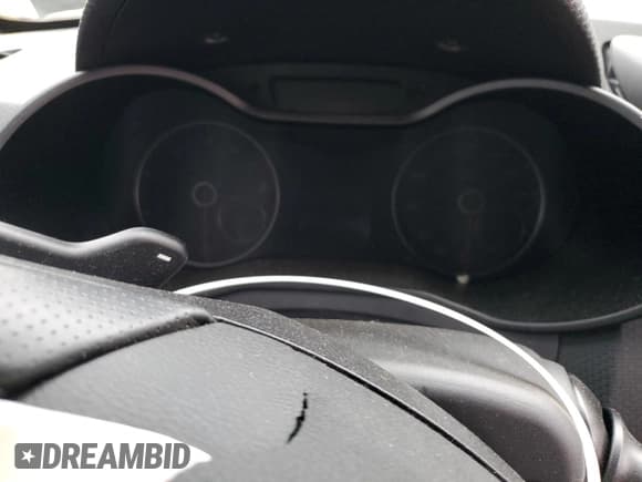 ✅ 2016 Hyundai Veloster Turbo • VIN: KMHTC6AE6GU299803 • Lot: 56931025. Wystawiony na Copart z przebiegiem Nie podano. Bezpłatny archiwum sprzedaży aukcyjnych z USA i szczegółowy raport historii pojazdu na DreamBid. Zdjęcie 9.