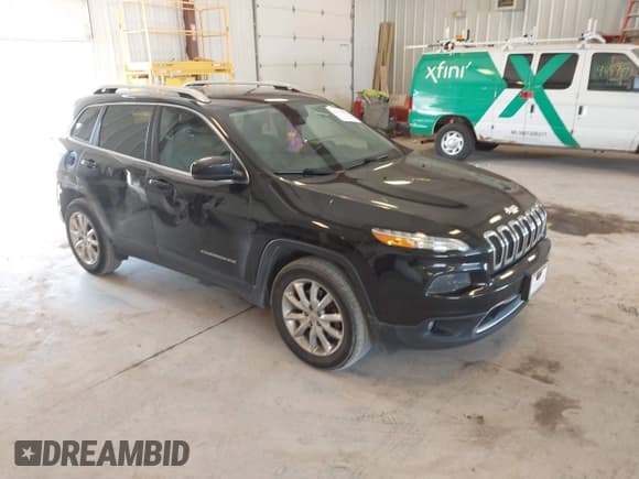 ✅ 2016 Jeep Cherokee Limited • VIN: 1C4PJMDS7GW259753 • Lot: 43031678. Wystawiony na IAAI z przebiegiem 141 911 mil. Bezpłatny archiwum sprzedaży aukcyjnych z USA i szczegółowy raport historii pojazdu na DreamBid. Zdjęcie 1.