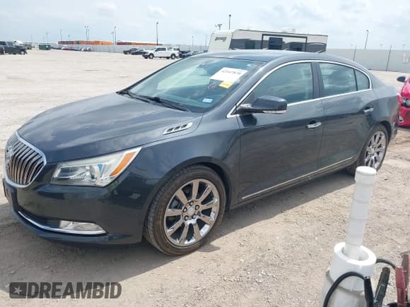 ✅ 2014 Buick LaCrosse Leather • VIN: 1G4GB5GR0EF194233 • Lot: 42147870. Wystawiony na IAAI z przebiegiem 95 921 mil. Bezpłatny archiwum sprzedaży aukcyjnych z USA i szczegółowy raport historii pojazdu na DreamBid. Zdjęcie 17.