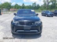 ✅ 2018 Land Rover Discovery HSE Luxury • VIN: SALRT2RK1JA053521 • Lot: 42515770. Wystawiony na IAAI z przebiegiem 76 313 mil. Bezpłatny archiwum sprzedaży aukcyjnych z USA i szczegółowy raport historii pojazdu na DreamBid. Zdjęcie 12.