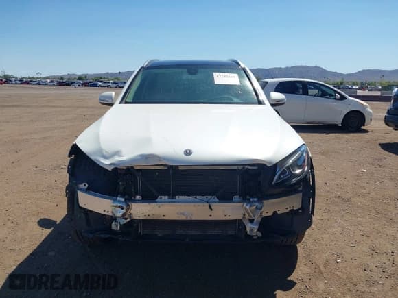 ✅ 2018 Mercedes-Benz GLC 300 • VIN: WDC0G4JB6JV111668 • Лот: 43282668. Опубликован ранее на IAAI с пробегом 83 536 миль. Бесплатный доступ к архиву аукционных продаж из США и подробный отчёт об истории автомобиля на DreamBid. Изображение 13.