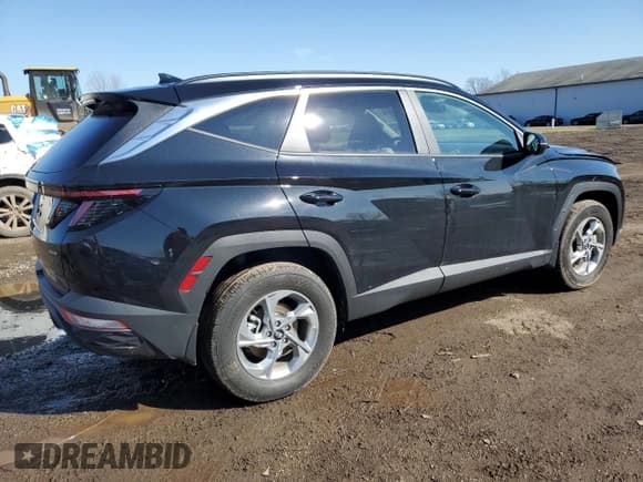 ✅ 2023 Hyundai Tucson SEL • VIN: 5NMJBCAE1PH207940 • Lot: 46846083. Wystawiony na Copart z przebiegiem 1 361 mil. Bezpłatny archiwum sprzedaży aukcyjnych z USA i szczegółowy raport historii pojazdu na DreamBid. Zdjęcie 3.