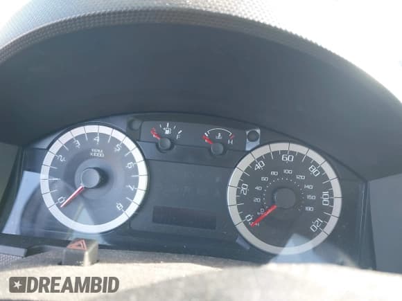 ✅ 2012 Ford Escape Limited • VIN: 1FMCU0E73CKA83192 • Lot: 43738076. Wystawiony na IAAI z przebiegiem Nie podano. Bezpłatny archiwum sprzedaży aukcyjnych z USA i szczegółowy raport historii pojazdu na DreamBid. Zdjęcie 7.