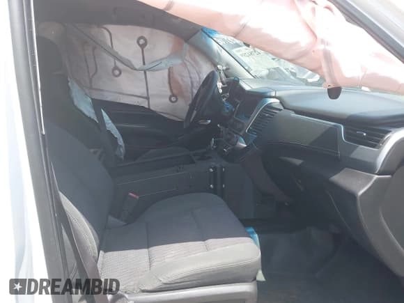 ✅ 2015 Chevrolet Tahoe Commercial • VIN: 1GNLC2EC4FR601930 • Lot: 42784289. Wystawiony na IAAI z przebiegiem 209 292 mil. Bezpłatny archiwum sprzedaży aukcyjnych z USA i szczegółowy raport historii pojazdu na DreamBid. Zdjęcie 5.