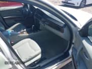 ✅ 2006 BMW 3 Series 325i • VIN: WBAVB13556PT00062 • Lot: 41912808. Listed on IAAI with 190,885 mi. Free auction sales archive from the USA and detailed vehicle history report at DreamBid. Image 5.