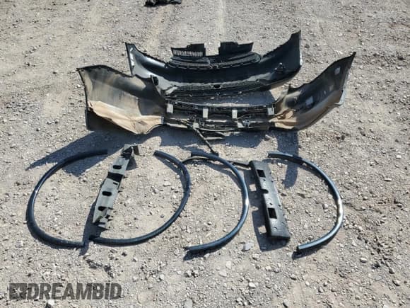 ✅ 2014 Dodge Durango R/T • VIN: 1C4SDHCT1EC543171 • Лот: 84468395. Опубликован ранее на Copart с пробегом 128 022 миль. Бесплатный доступ к архиву аукционных продаж из США и подробный отчёт об истории автомобиля на DreamBid. Изображение 13.