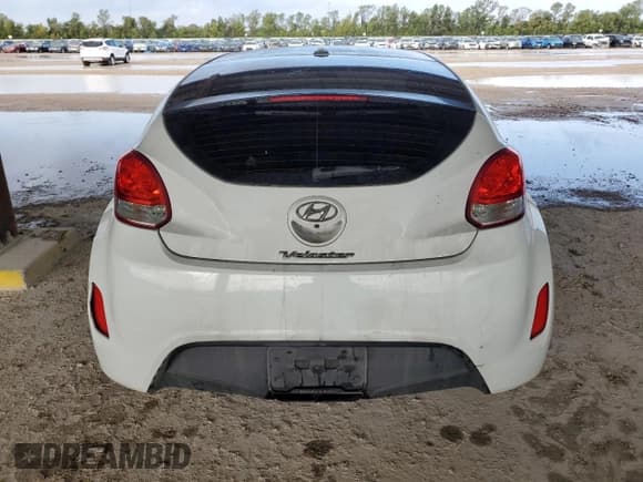 ✅ 2016 Hyundai Veloster • VIN: KMHTC6AD7GU284637 • Lot: 79264494. Wystawiony na Copart z przebiegiem 137 199 mil. Bezpłatny archiwum sprzedaży aukcyjnych z USA i szczegółowy raport historii pojazdu na DreamBid. Zdjęcie 6.