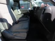 ✅ 2017 Chevrolet Silverado 2500HD Work Truck • VIN: 1GB0CUEG7HZ278152 • Лот: 70908945. Опубликован ранее на Copart с пробегом 221 885 миль. Бесплатный доступ к архиву аукционных продаж из США и подробный отчёт об истории автомобиля на DreamBid. Изображение 5.