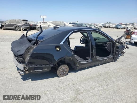 ✅ 2016 Cadillac CTS-V • VIN: 1G6A15S61G0141219 • Lot: 68495815. Listed on Copart with Not provided. Free auction sales archive from the USA and detailed vehicle history report at DreamBid. Image 3.