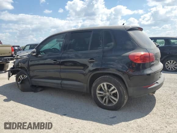 2013 Volkswagen Tiguan SE с VIN WVGAV7AXXDW519677, выставлен на аукционе Copart как лот 72686304 с пробегом Не указан миль и Списание • Salvage title. История ставок и продаж доступна на DreamBid. Изображение 2.